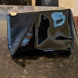 YSL BEAUTE BLK PATENT COSMETIC POUCH BAG